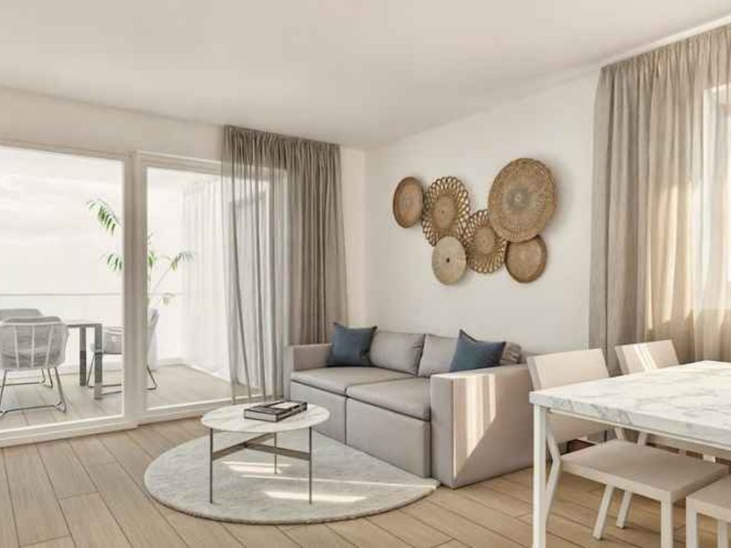 Ferienwohnung mit Klimaanlage und Balkon