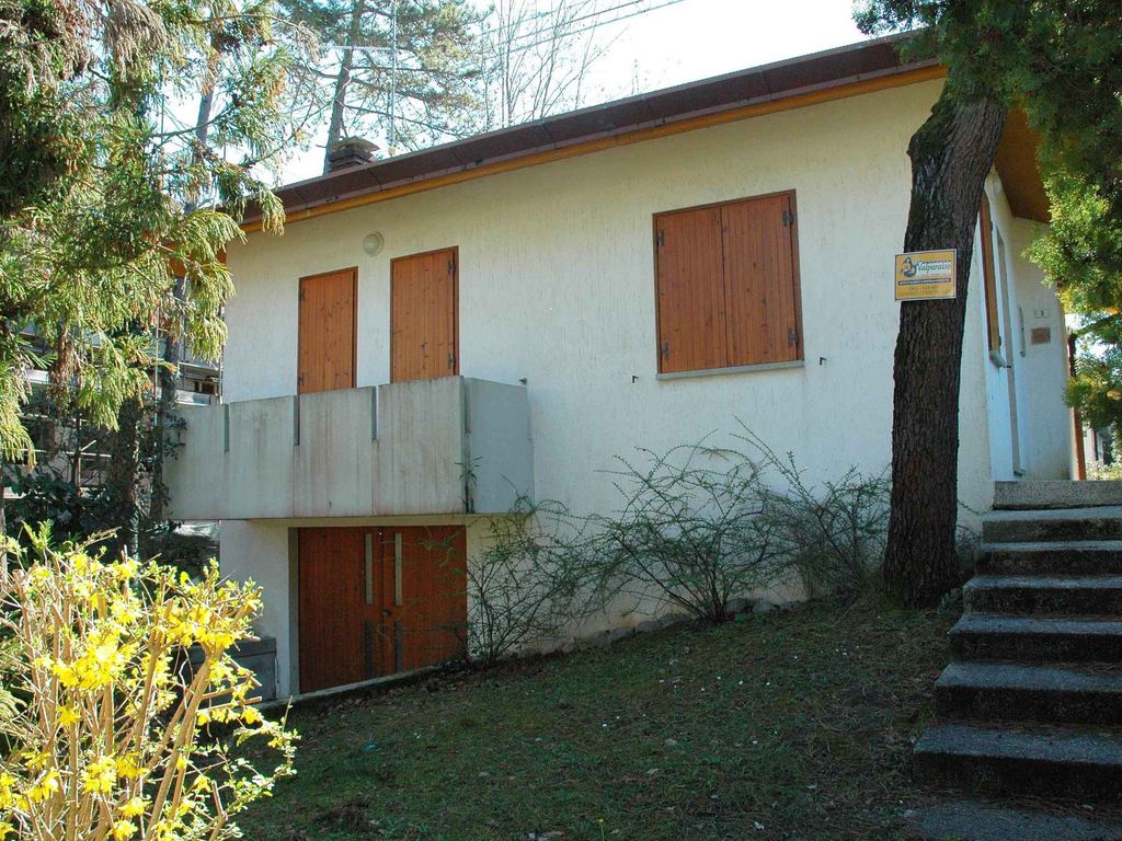 Ferienwohnung mit Klimaanlage und Garten