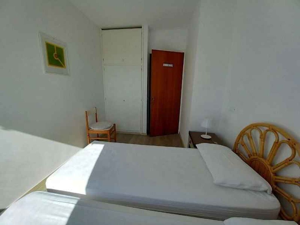 Ferienwohnung mit Klimaanlage und Balkon mit Meerblick