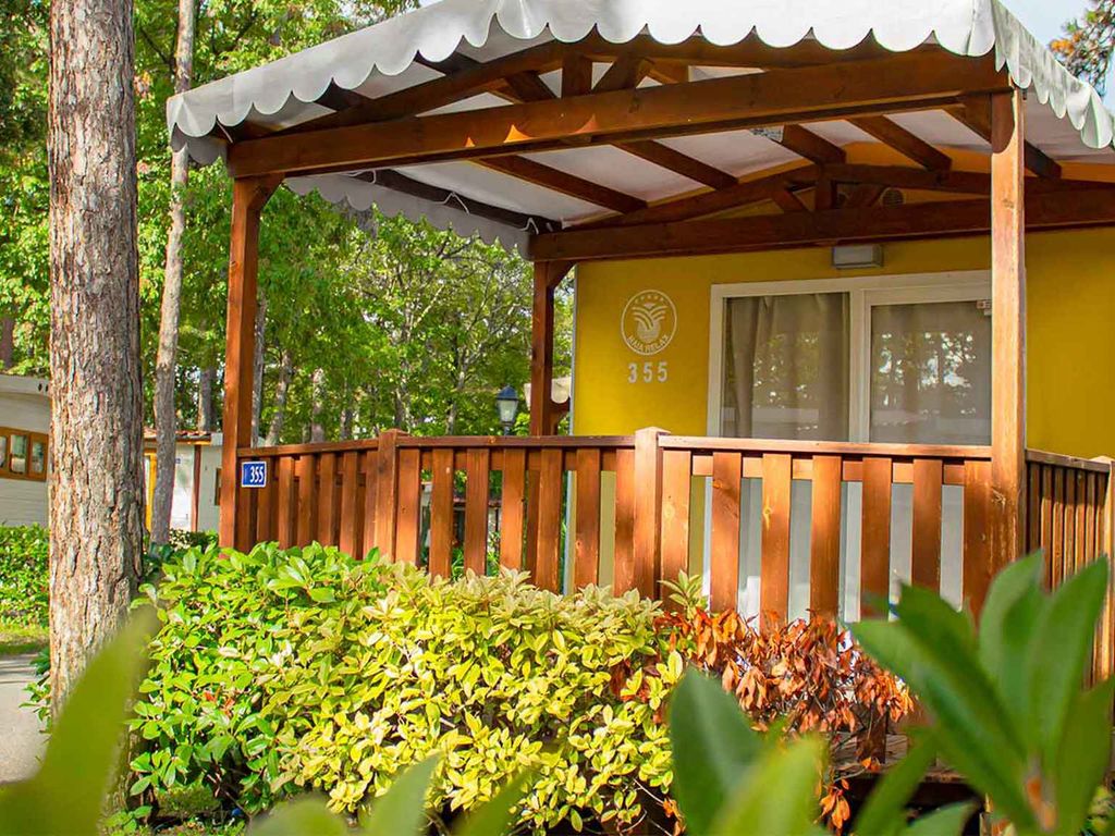 Mobilehome mit Terrasse