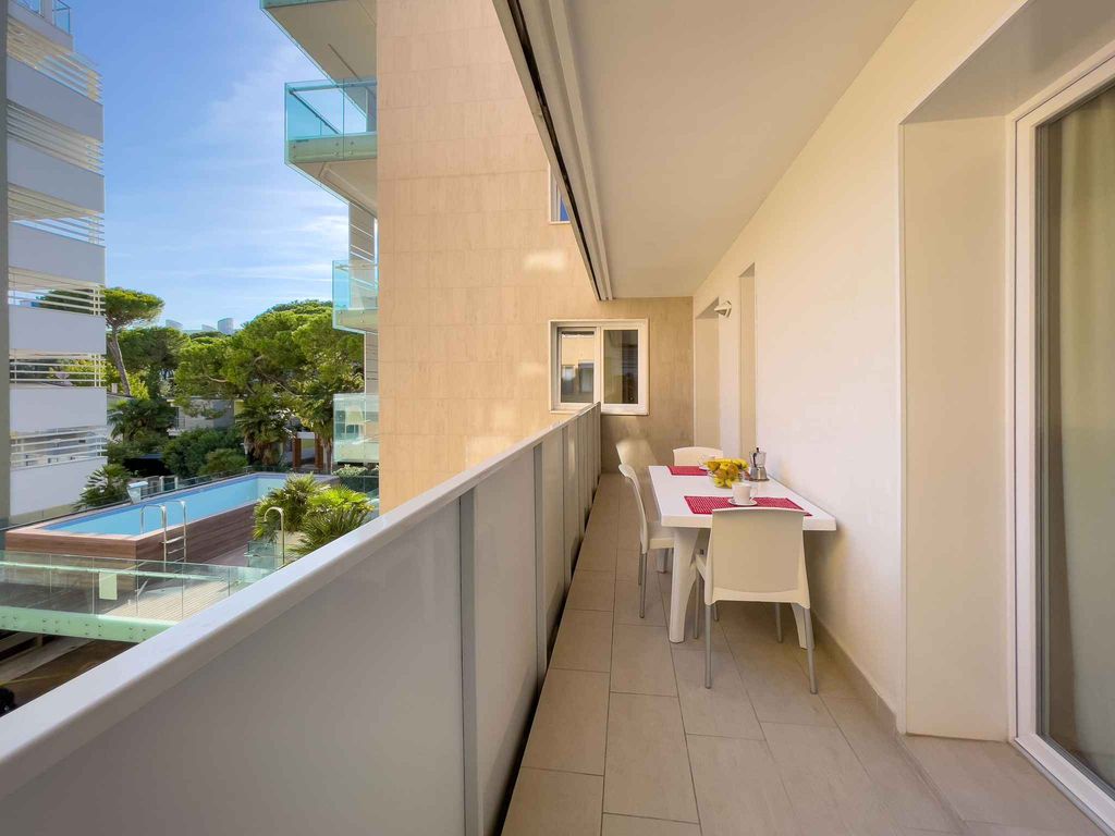 Ferienwohnung mit Pool und Klimaanlage