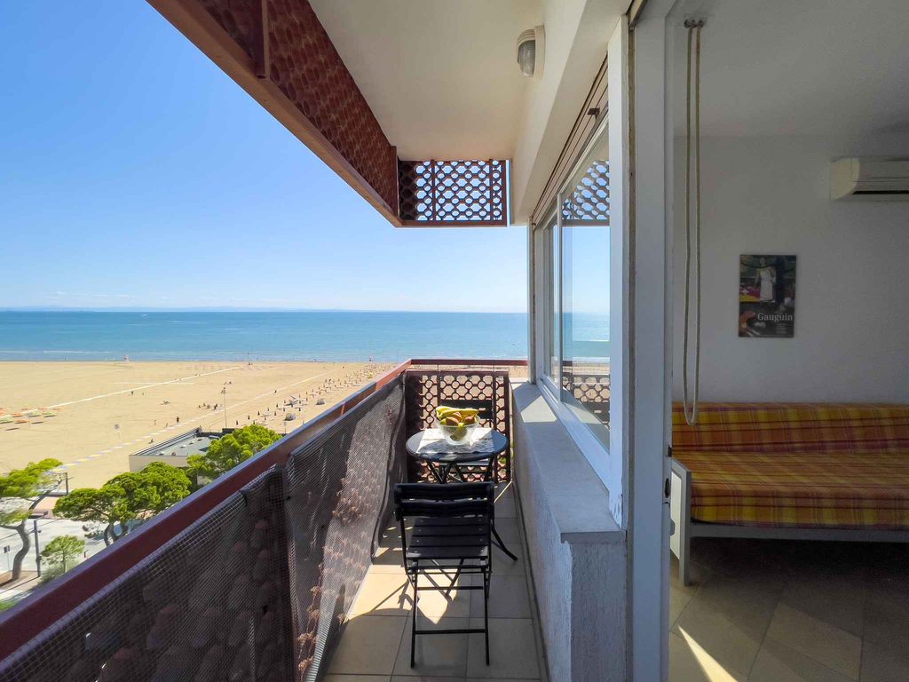 Ferienwohnung mit Klimaanlage und Balkon mit Meerblick