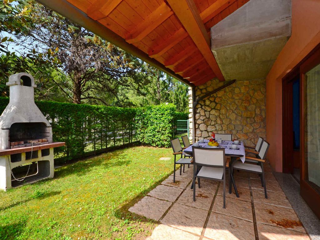 Ferienhaus mit Klimaanlage und Terrasse