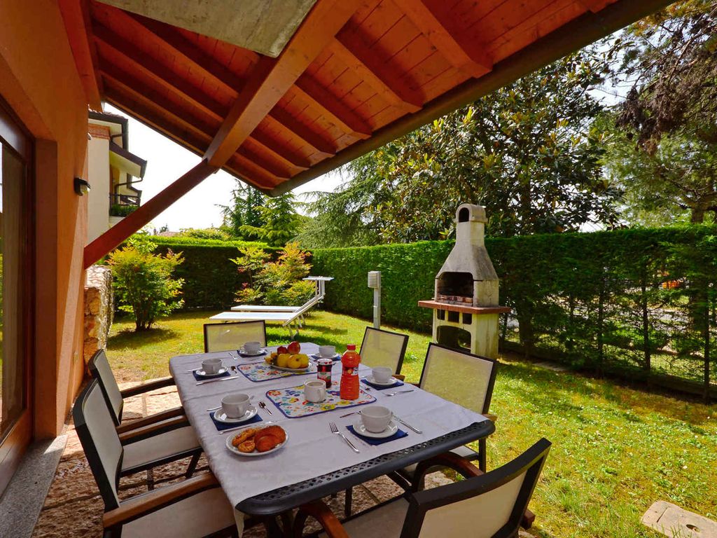 Ferienhaus mit Klimaanlage und Terrasse