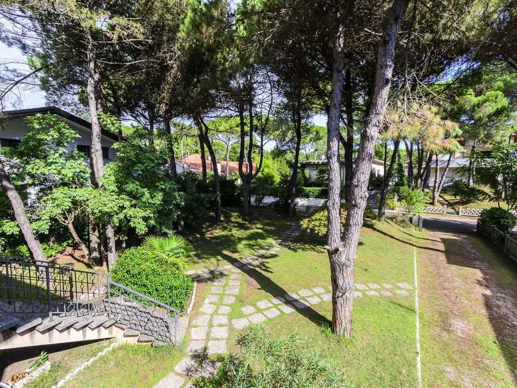 Ferienwohnung mit Klimaanlage und Terrasse in Lignano