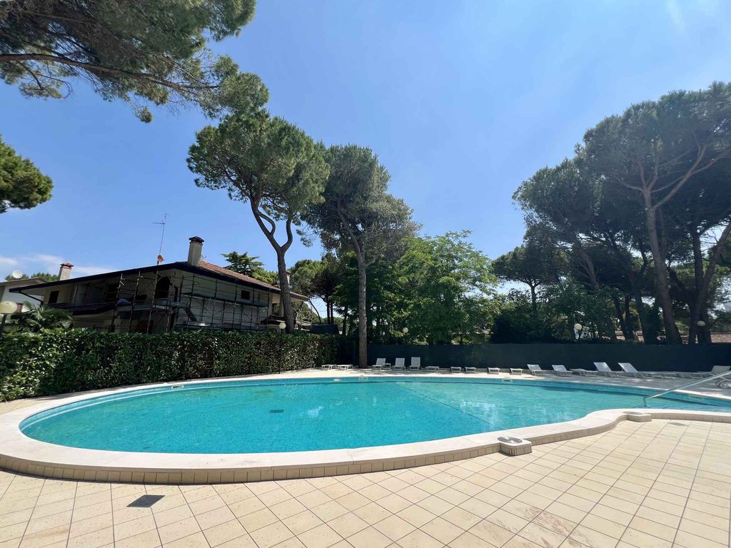Ferienwohnung mit Klimaanlage und Pool