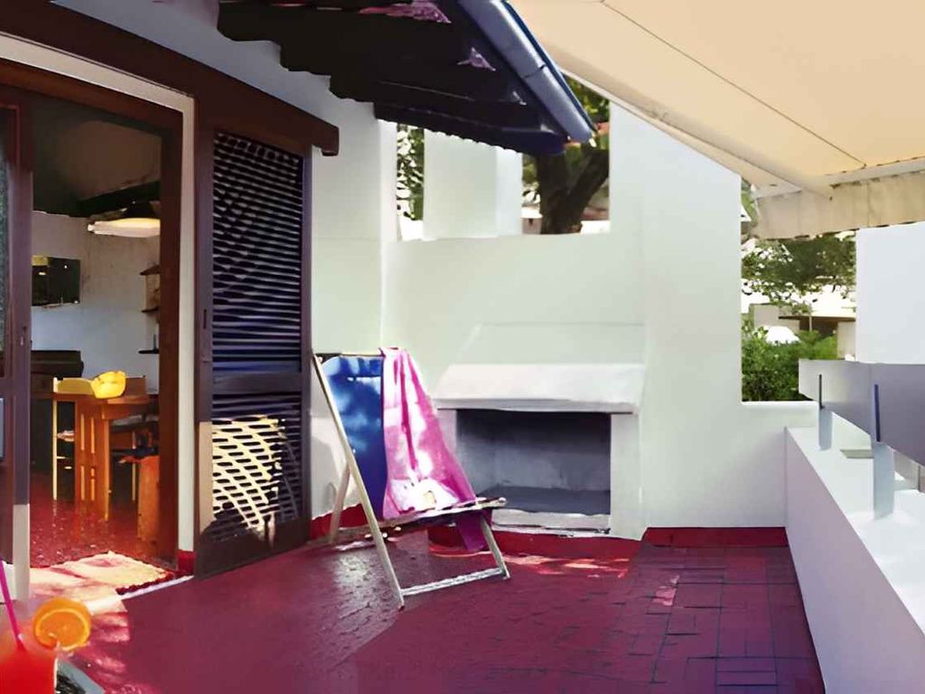 Ferienwohnung mit Balkon und Klimaanlage