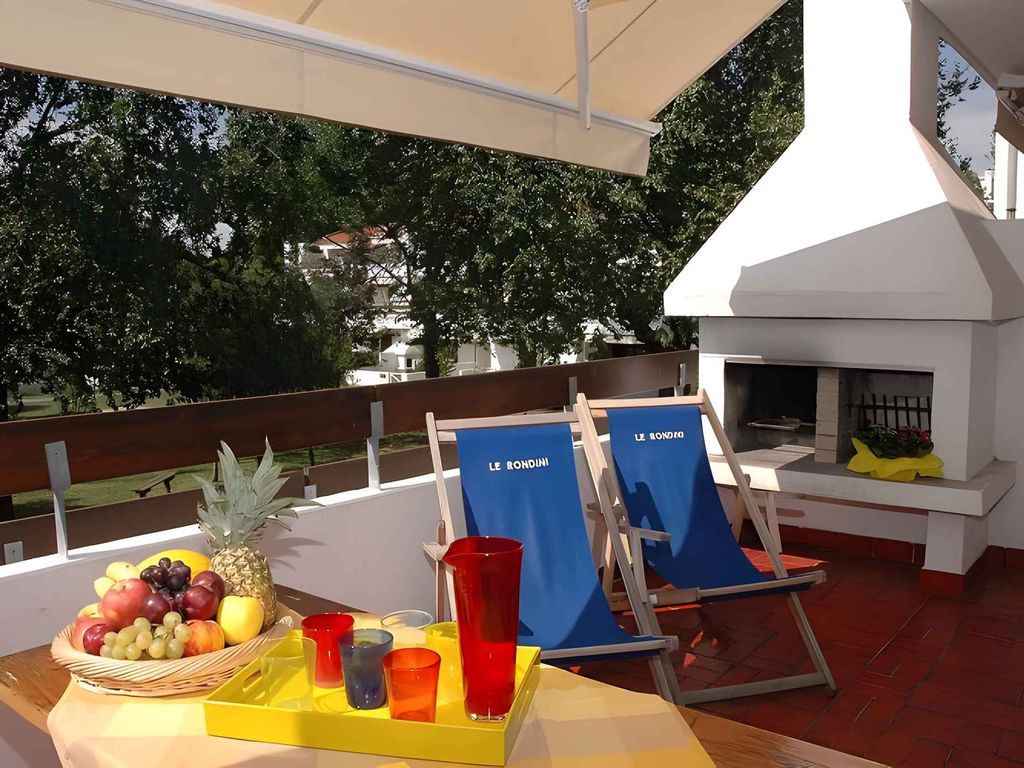 Ferienwohnung mit Balkon und Klimaanlage