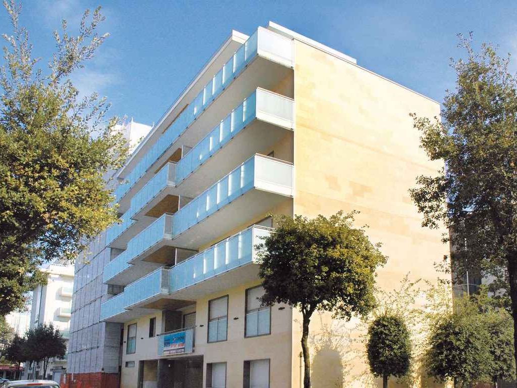 Ferienwohnung mit großem Panoramabalkon mit Meerblick