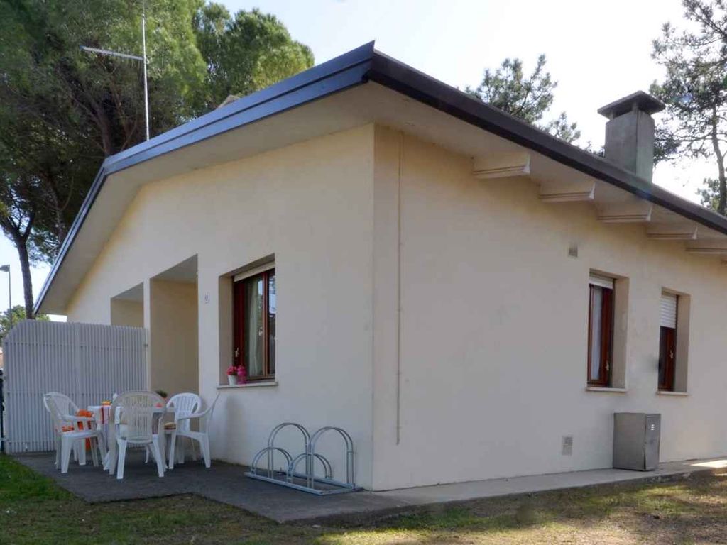 Ferienwohnung mit Klimaanlage und Garten