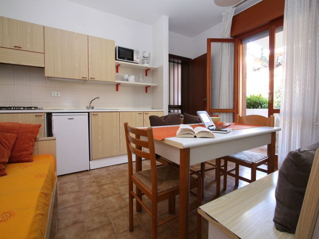 Ferienwohnung mit Pool und Klimaanlage