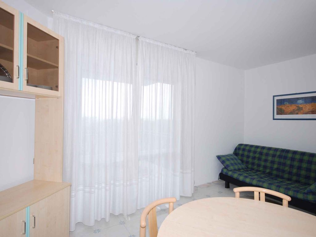 Ferienwohnung mit Klimaanlage und Balkon