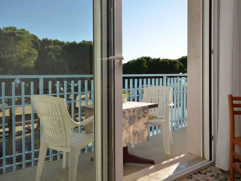 Ferienwohnung mit Klimaanlage und Balkon