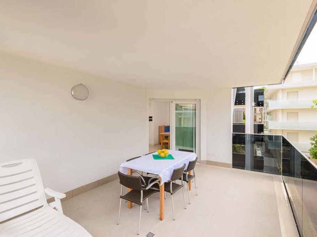 Ferienwohnung mit Balkon und Klimaanlage