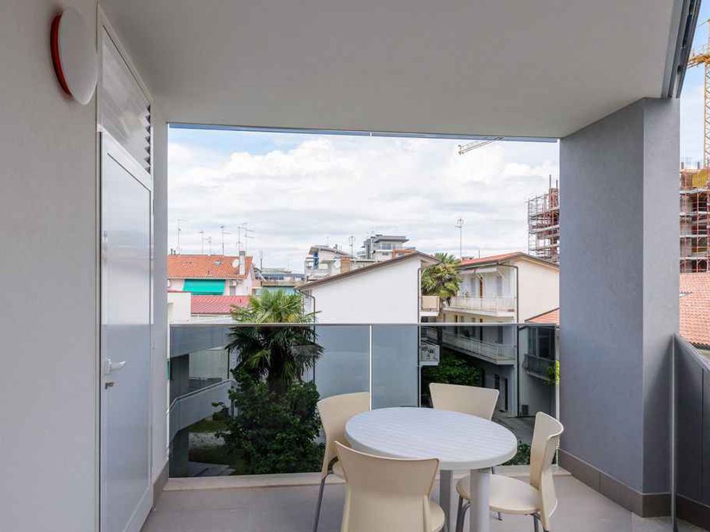 Ferienwohnung mit Balkon und Klimaanlage