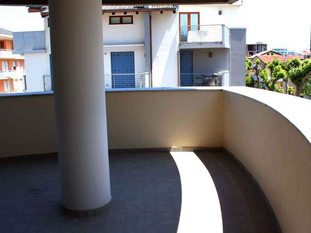 Ferienwohnung mit Balkon und Klimaanlage