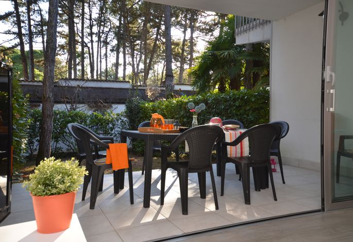Ferienhaus mit Privatgarten – Foto 2