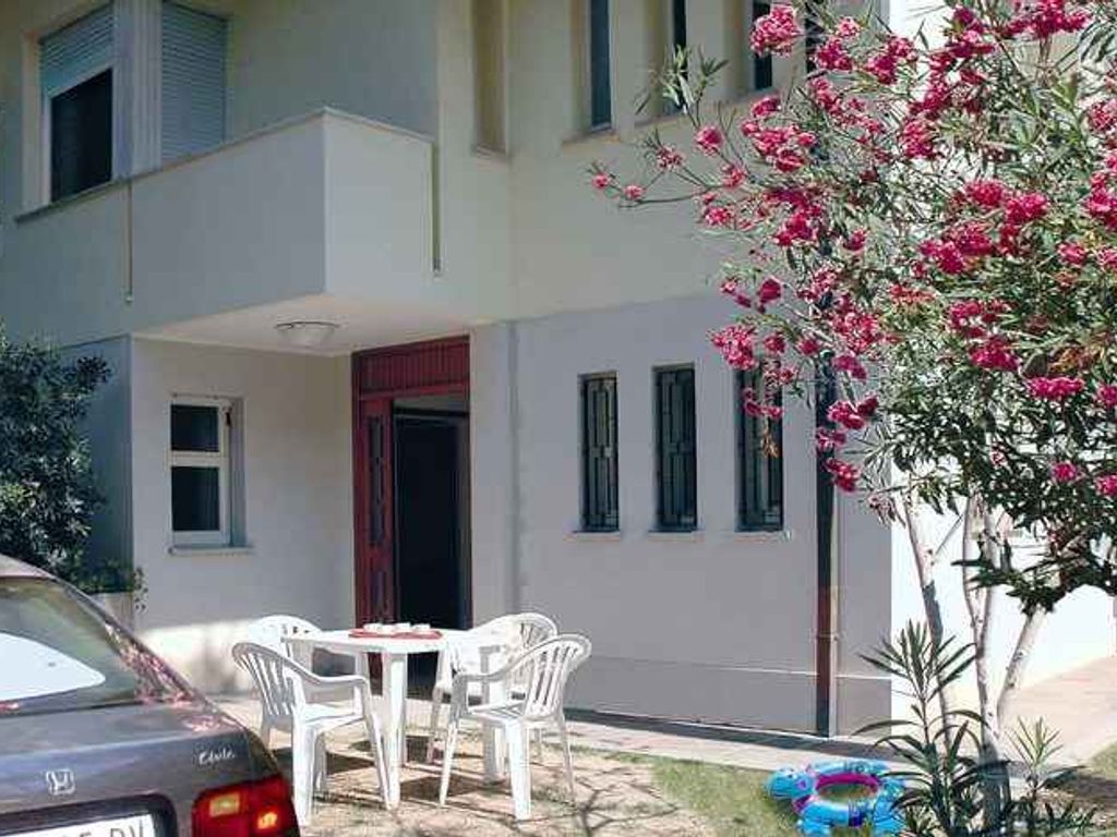 Ferienwohnung mit eingezäuntem Garten