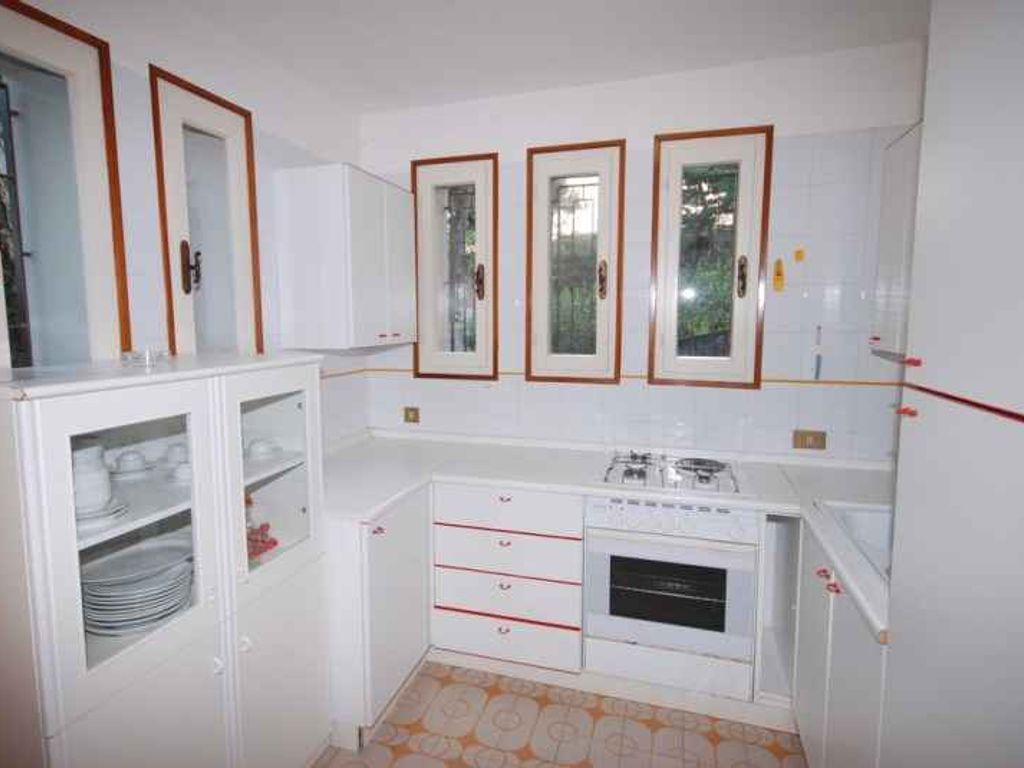 Ferienwohnung mit eingezäuntem Garten
