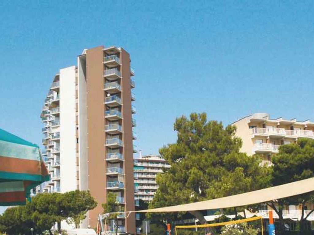 Ferienwohnung mit Klimaanlage und Balkon