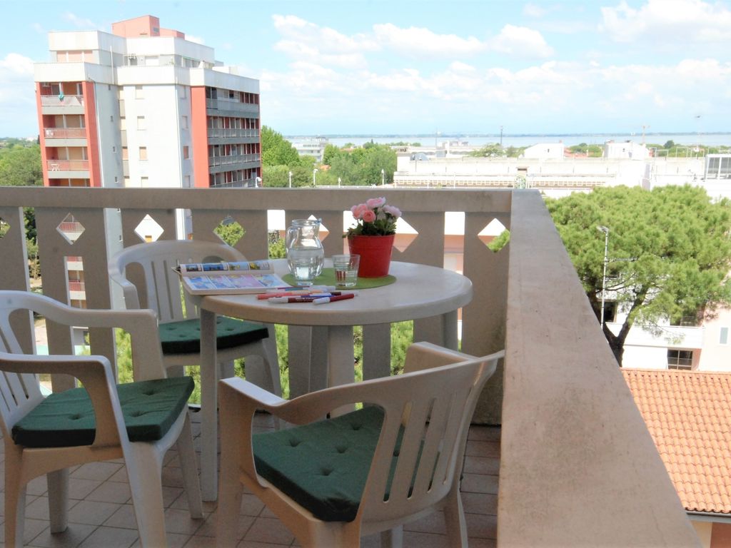 Ferienwohnung mit Klimaanlage und Balkon
