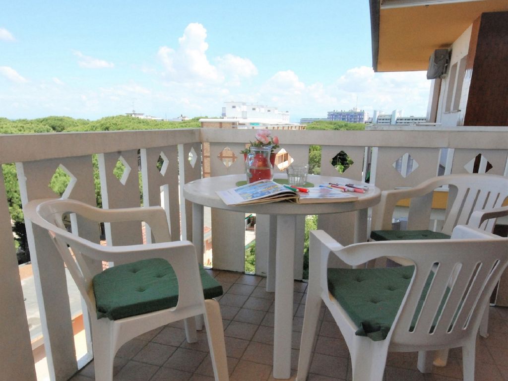 Ferienwohnung mit Klimaanlage und Balkon