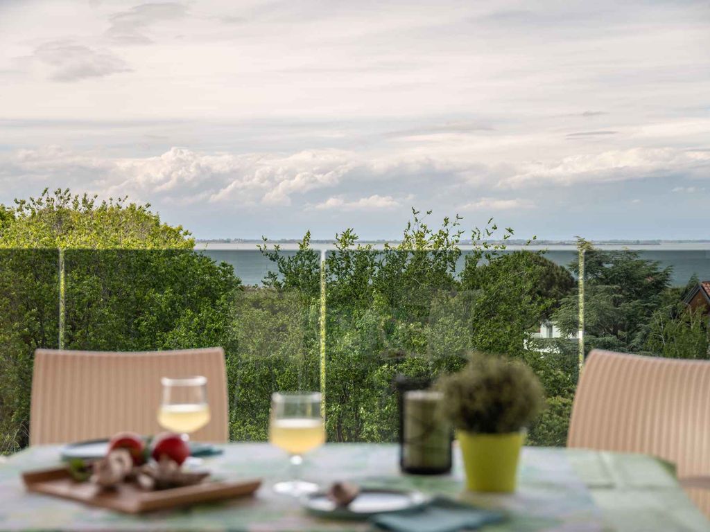 Ferienwohnung mit Balkon