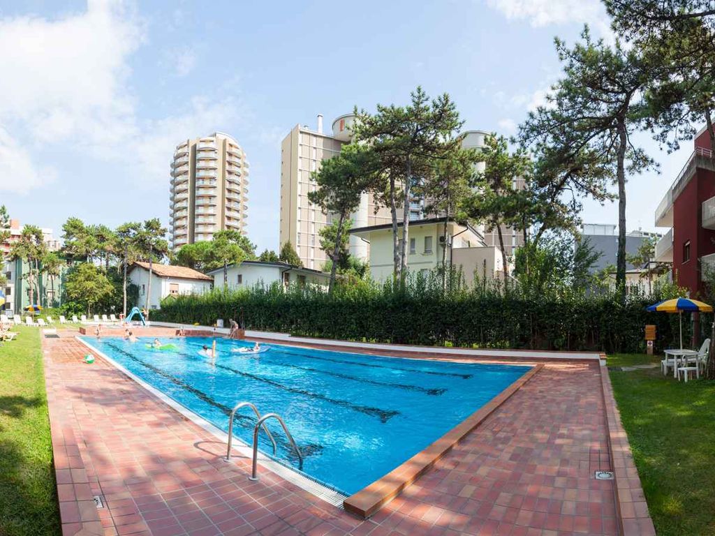 Ferienwohnung mit Klimaanlage und Pool