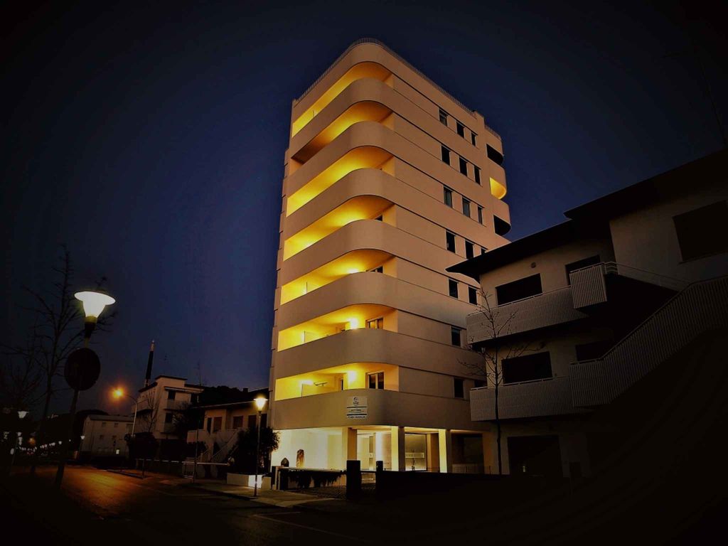 Ferienwohnung mit Klimaanlage und Balkon