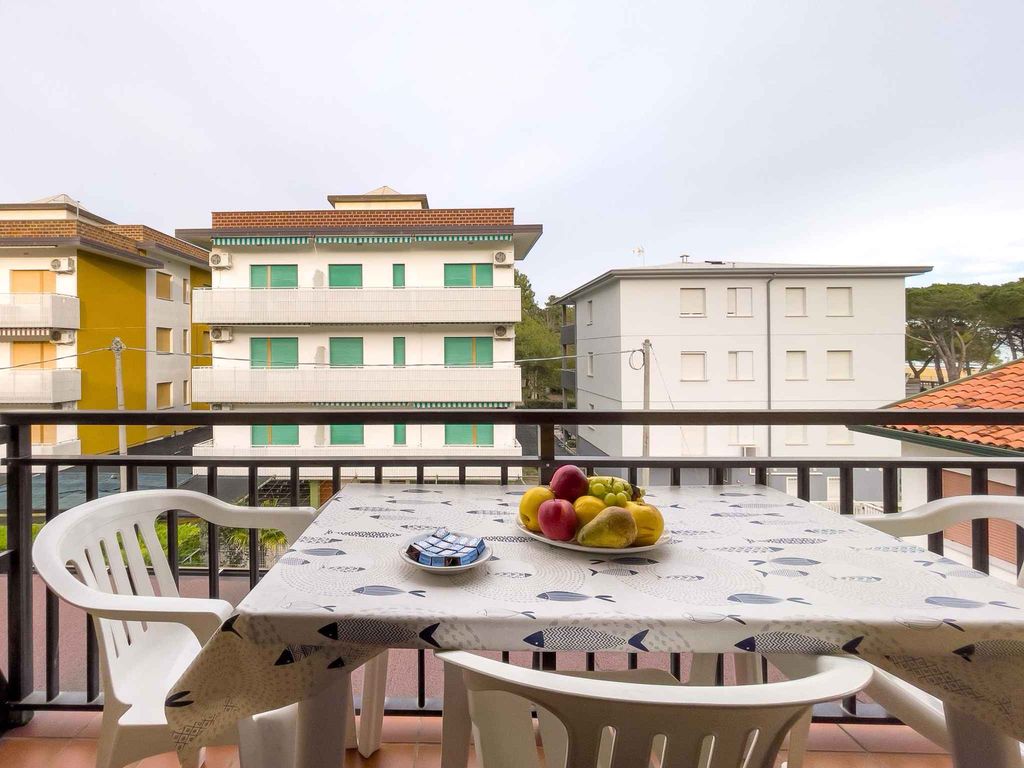 Ferienwohnung mit Klimaanlage und Balkon