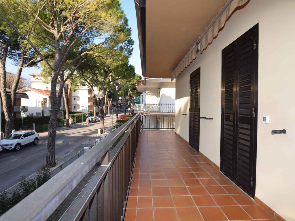 Ferienwohnung mit Klimaanlage und Balkon