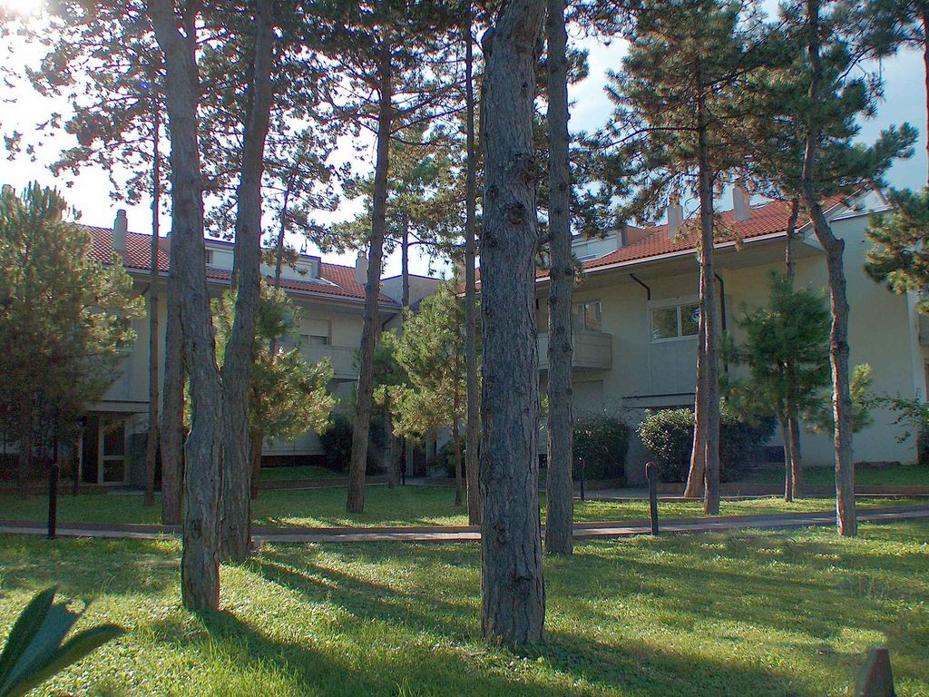 Ferienwohnung mit Klimaanlage, Balkon und Pool