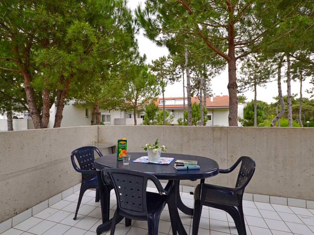 Ferienwohnung mit Klimaanlage, Balkon und Pool