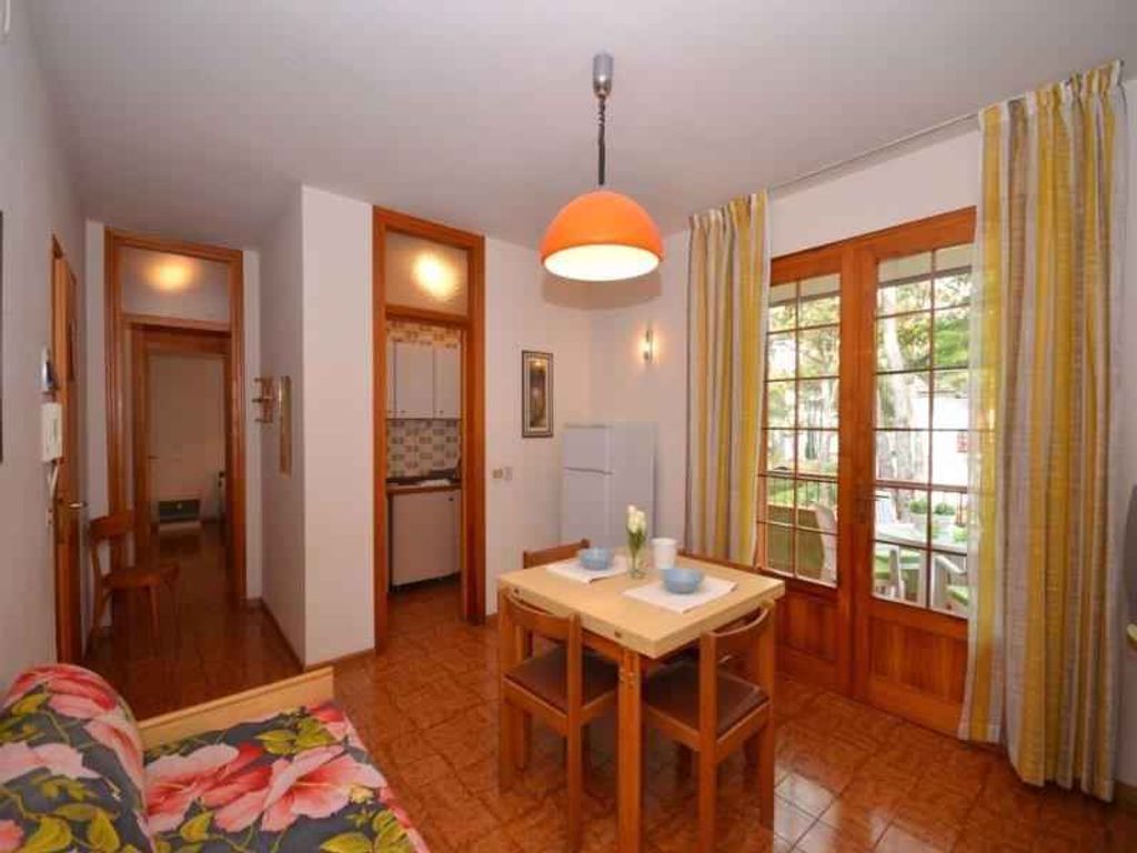 Ferienwohnung mit Klimaanlage und Balkon