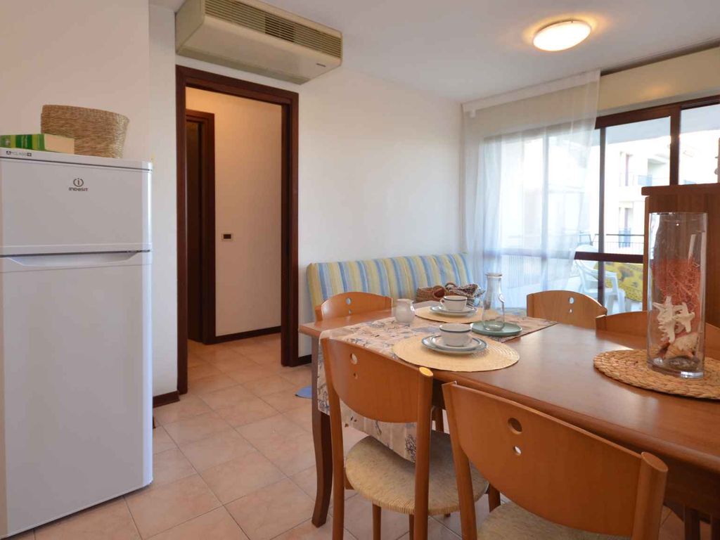 Ferienwohnung mit Klimaanlage und Balkon