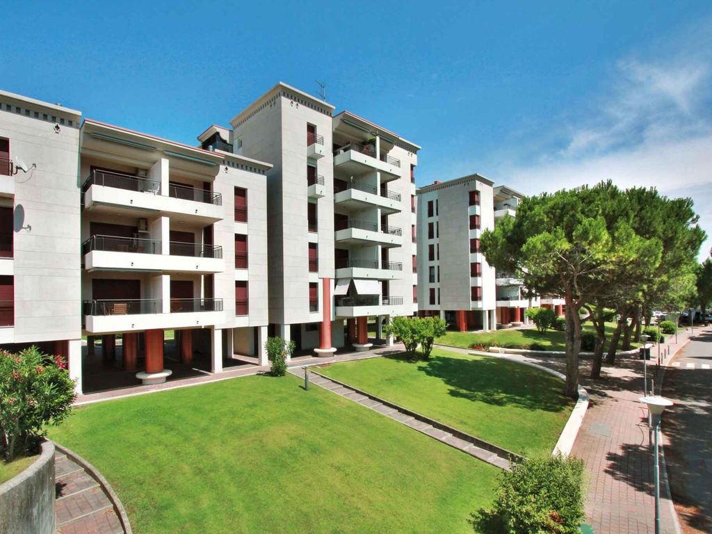 Ferienwohnung mit Klimaanlage und Balkon