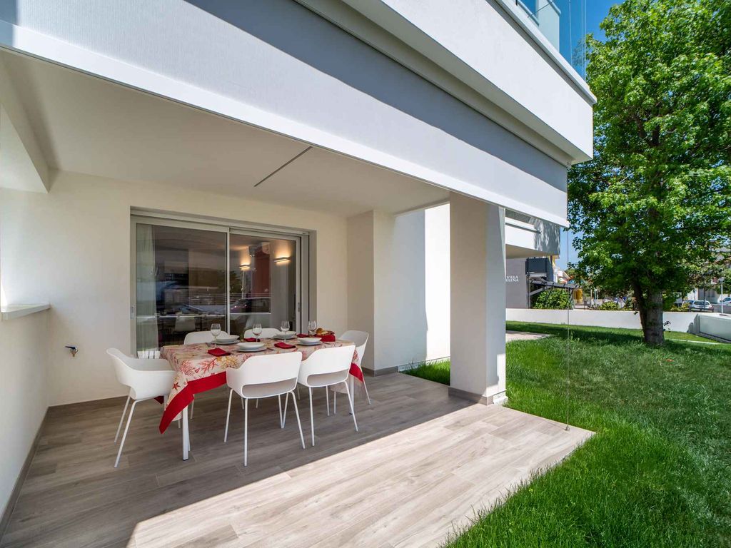 Ferienwohnung mit Klimaanlage und Terrasse