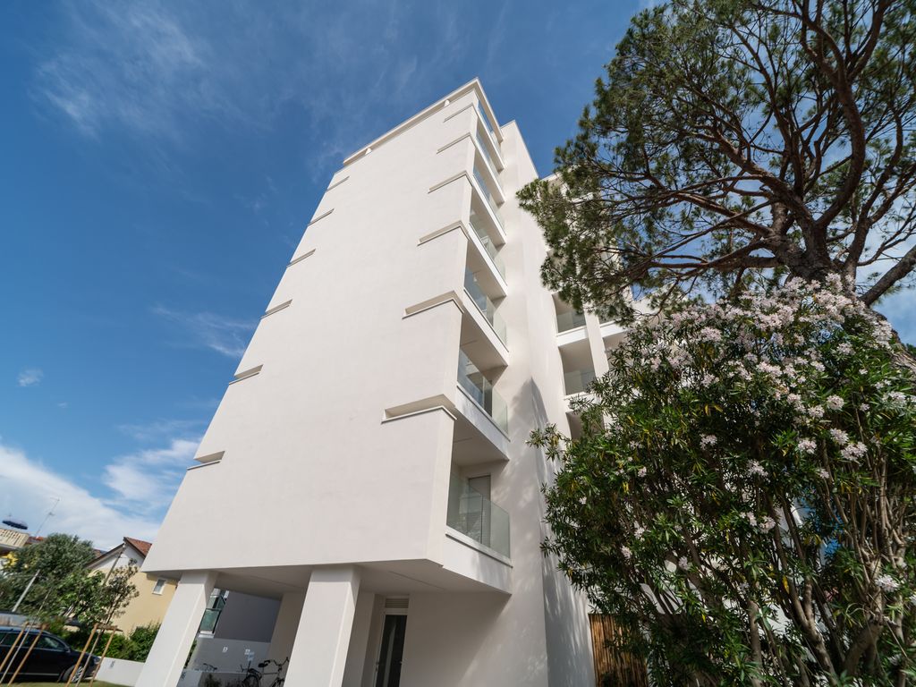Ferienwohnung mit Klimaanlage und Balkon