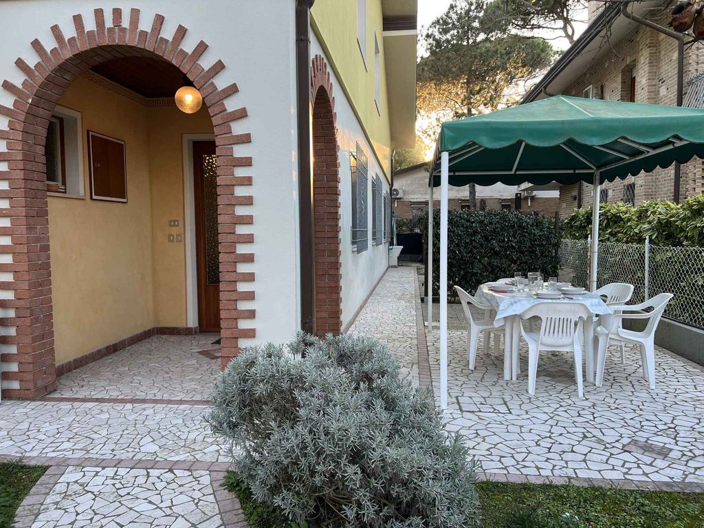 Ferienwohnung mit Klimaanlage und Terrasse