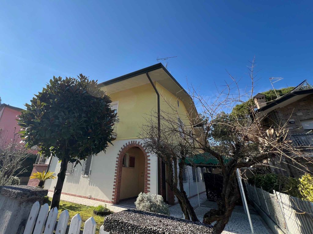Ferienwohnung mit Klimaanlage und Terrasse