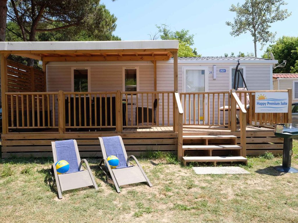 Mobilehome mit Klimaanlage, Terrasse und Pool
