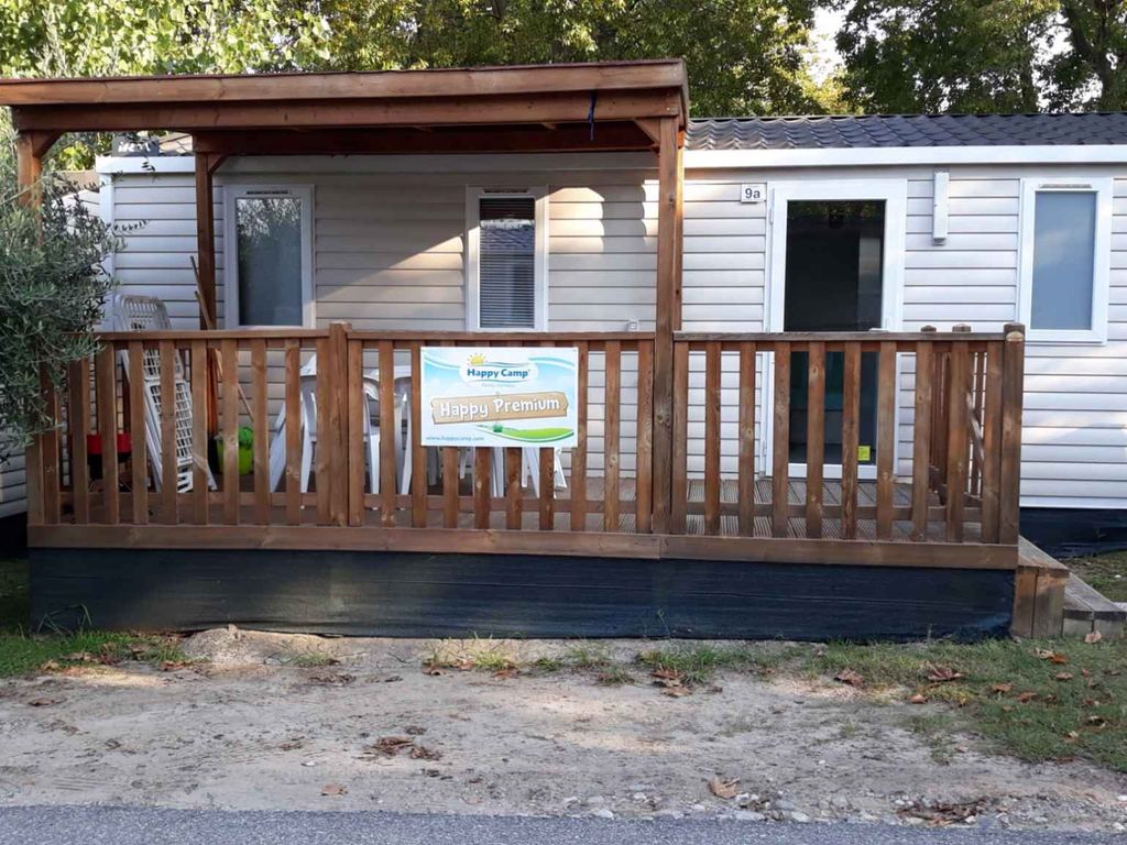 Mobilehome mit Klimaanlage, Terrasse und Pool