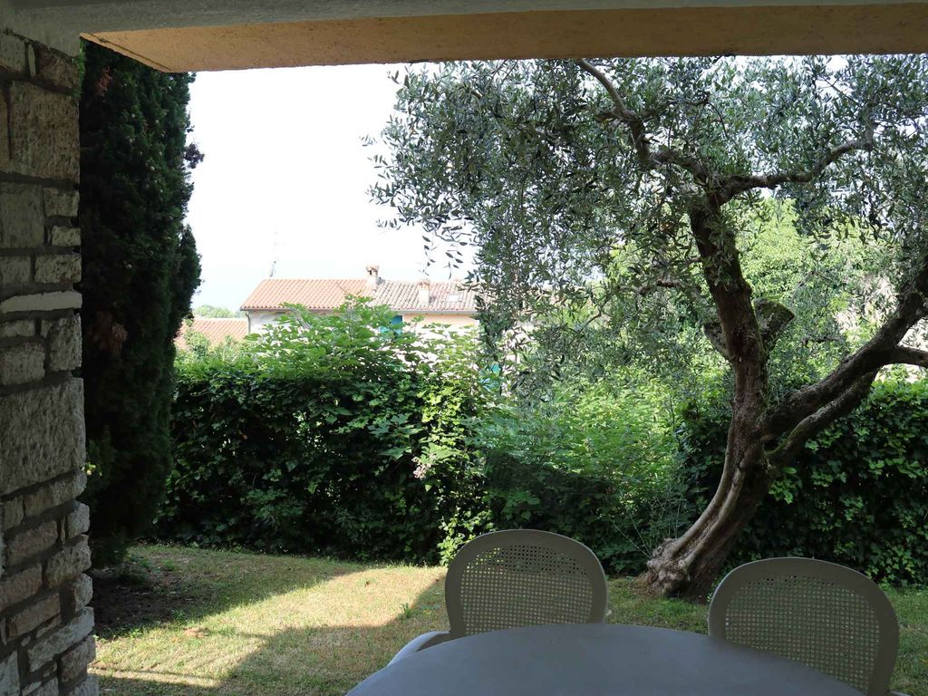 Ferienwohnung mit Terrasse und Kamin