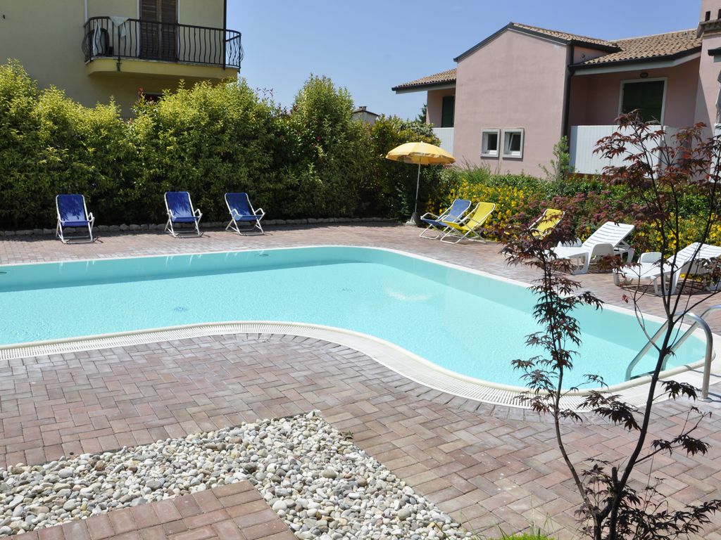 Ferienwohnung mit Terrasse,Internet,