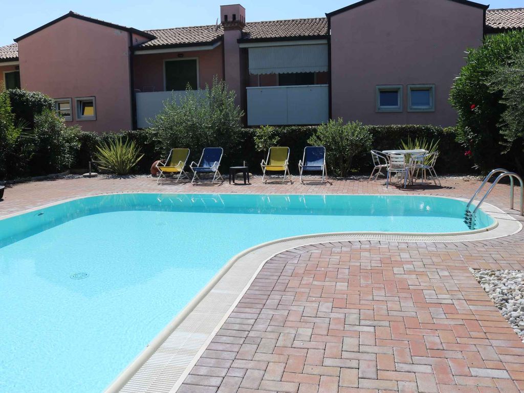 Ferienwohnung mit Pool und Klimaanlage
