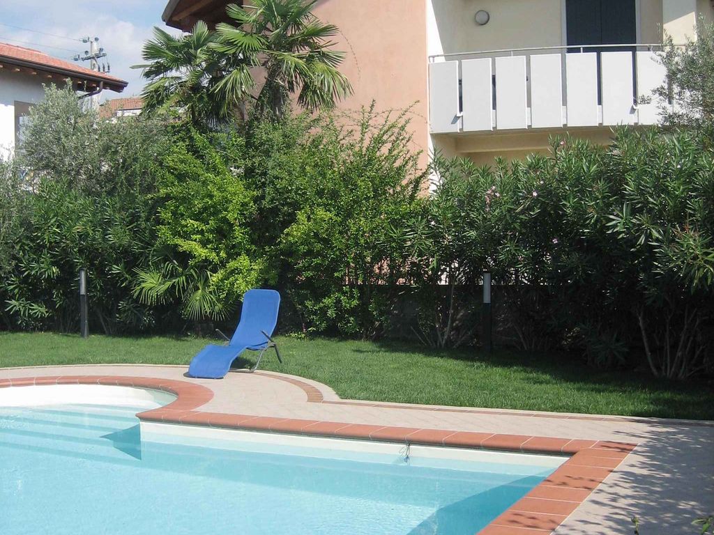 Ferienwohnung mit Terrasse und Pool