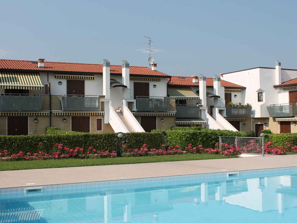 Ferienwohnung mit Pool und Klimaanlage