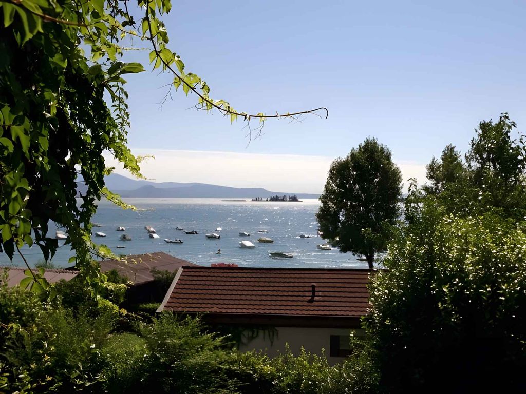 Ferienwohnung mit Außenpool am Gardasee