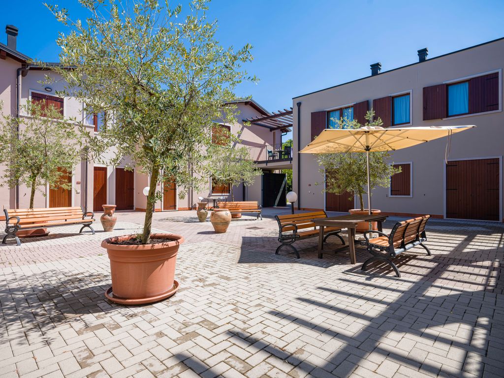 Ferienwohnung mit Außenpool und Kinderanimation in toller Residenz