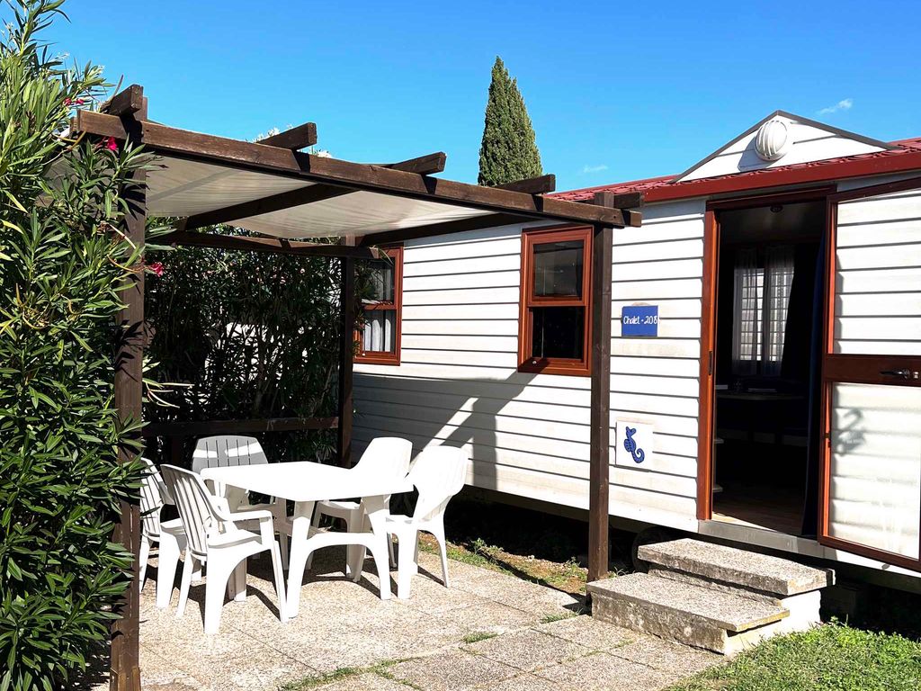 Mobilehome mit Klimaanlage, Terrasse und Pool